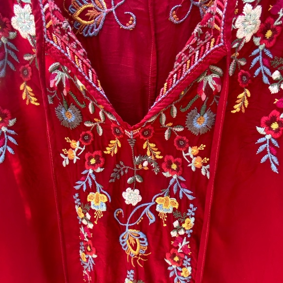 Johnny Was Beautifully Embroidered Long Sleeve Blouse - Picture 2 of 4